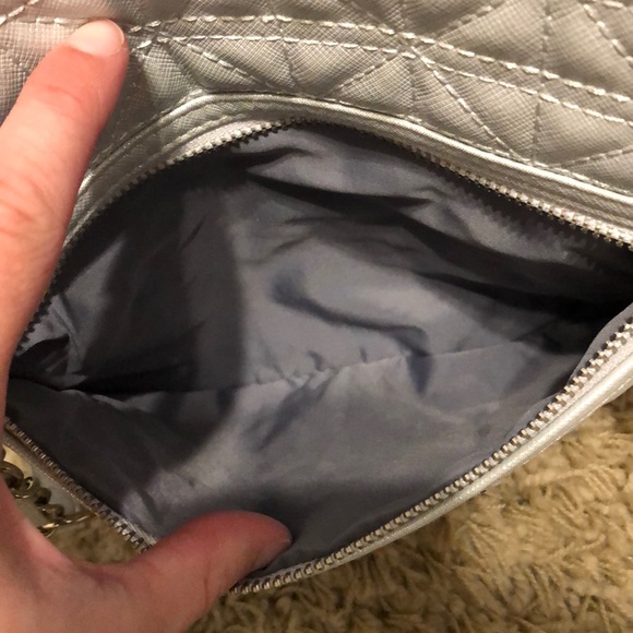 Silver crossbody - Picture 3 of 6